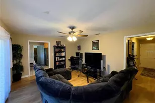 2908 Forest Cir, Seffner, FL 33584 - Photo 21