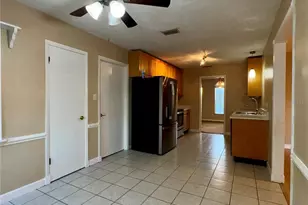 2908 Forest Cir, Seffner, FL 33584 - Photo 13