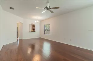 7815 Tuscany Woods Dr, Tampa, FL 33647 - Photo 5