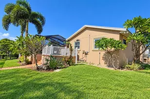 816 Eagle Ln, Apollo Beach, FL 33572 - Photo 37