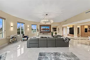 450 Knights Run Ave, Tampa, FL 33602 - Photo 11