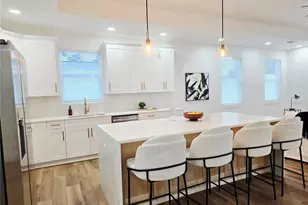 365 69th St N, Clearwater, FL 33764 - Photo 5