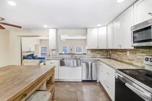 6720 Forrestvale Ln, Tampa, FL 33634 - Photo 15