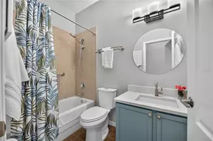 6817 Surrey Oak Dr, Apollo Beach, FL 33572 - Photo 31