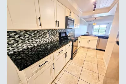 9490 Harbor Greens Way #503, Seminole, FL 33776 - Photo 7