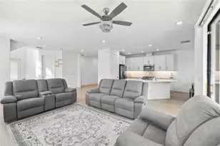 5127 San Martino Dr, Wesley Chapel, FL 33543 - Photo 7