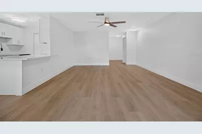 1234 11th Circle SE #19, Largo, FL 33771 - Photo 9