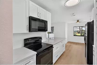 1234 11th Circle SE #19, Largo, FL 33771 - Photo 5