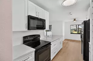 1234 11th Cir SE, Largo, FL 33771 - Photo 5