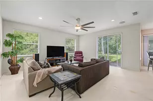 915 Lake Thomas Ln, Lutz, FL 33548 - Photo 13