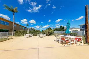 12300 Park Blvd, Seminole, FL 33772 - Photo 31
