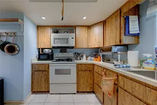 12300 Park Blvd, Seminole, FL 33772 - Photo 11