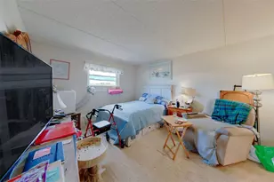 12300 Park Blvd, Seminole, FL 33772 - Photo 19
