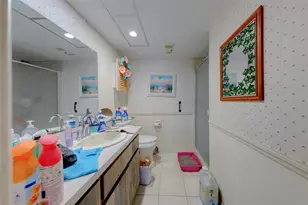 12300 Park Blvd, Seminole, FL 33772 - Photo 23