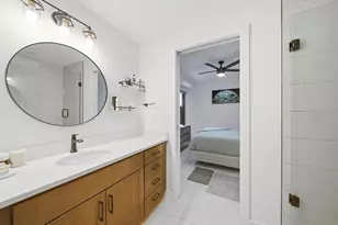 132 Mirror Lake, Saint Petersburg, FL 33701 - Photo 25