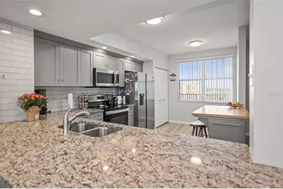 6495 Shoreline Drive #8502, Saint Petersburg, FL 33708 - Photo 11