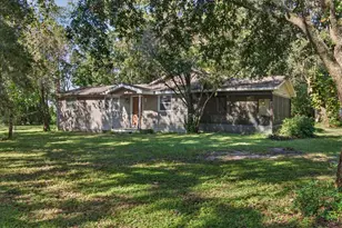10019 Curley Rd, San Antonio, FL 33576 - Photo 9