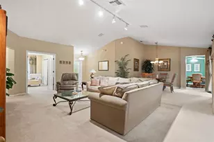 10628 Collar Dr, San Antonio, FL 33576 - Photo 13