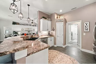 3698 Fantasy Way, Brooksville, FL 34604 - Photo 13