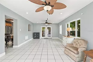 9727 Groveland St, Seminole, FL 33772 - Photo 13