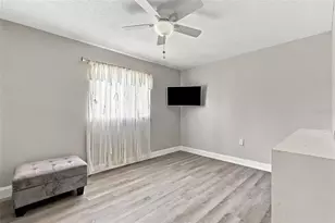 9727 Groveland St, Seminole, FL 33772 - Photo 23