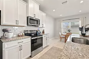 2573 White Ladyfish Rd, Wimauma, FL 33598 - Photo 17