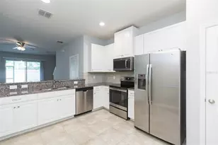 2208 Lennox Dale Ln, Brandon, FL 33510 - Photo 3