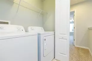 2208 Lennox Dale Ln, Brandon, FL 33510 - Photo 13
