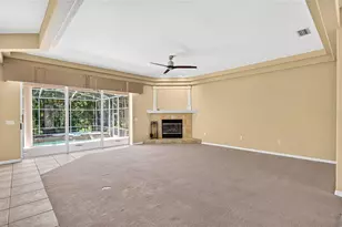725 Citrus Wood Ln, Valrico, FL 33594 - Photo 19