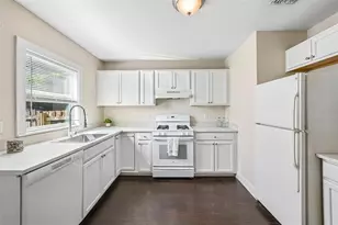 1646 28th Ave N, Saint Petersburg, FL 33713 - Photo 17