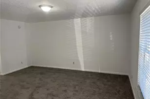 5180 Sunridge Palms Dr, Tampa, FL 33617 - Photo 5