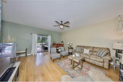 13914 Chalk Hill Place, Riverview, FL 33579 - Photo 21