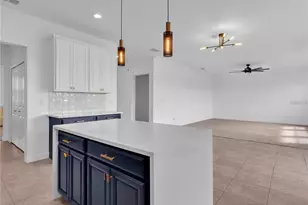 5052 Ivory Stone Dr, Wimauma, FL 33598 - Photo 11