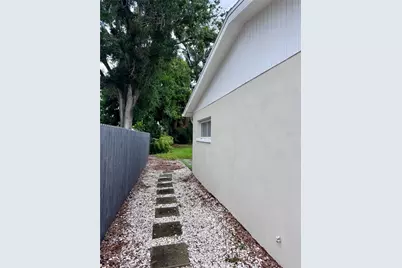 3701 Shore Acres Boulevard NE, Saint Petersburg, FL 33703 - Photo 27
