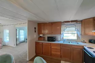 10399 67th Ave, Seminole, FL 33772 - Photo 5