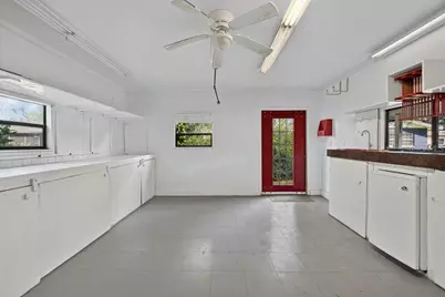 1708 Pond Lake Drive, Tampa, FL 33612 - Photo 61