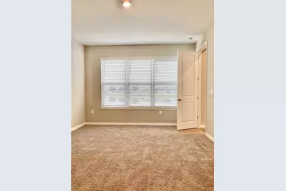 33879 Astoria Cir, Wesley Chapel, FL 33545 - Photo 45