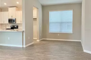 33879 Astoria Cir, Wesley Chapel, FL 33545 - Photo 27