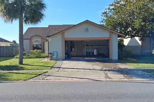 3155 Smoke Signal Cir, Kissimmee, FL 34746 - Photo 1