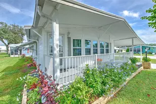 35207 Makenzie St, Zephyrhills, FL 33541 - Photo 5
