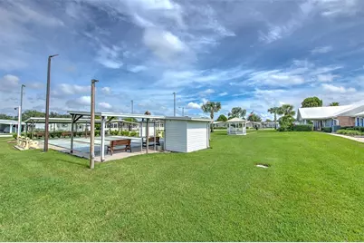 35207 Makenzie Street, Zephyrhills, FL 33541 - Photo 37