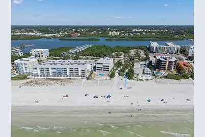 19600 Gulf Boulevard #202, Indian Shores, FL 33785 - Photo 5