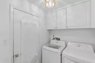 4642 St Lawrence Dr, New Port Richey, FL 34655 - Photo 11