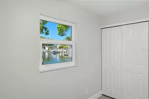 4700 14th St NE, Saint Petersburg, FL 33703 - Photo 25