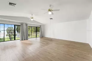 600 Shore Dr E, Oldsmar, FL 34677 - Photo 31