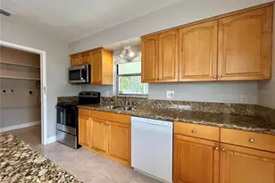 816 62nd Ave NE, Saint Petersburg, FL 33702 - Photo 7