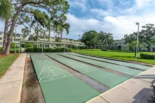 4885 1st St NE, Saint Petersburg, FL 33703 - Photo 13