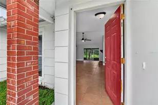 629 Stillview Cir, Brandon, FL 33510 - Photo 9