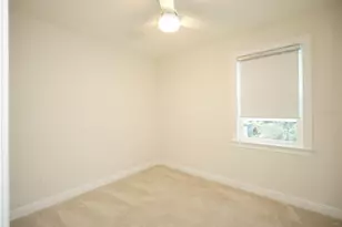 4302 W North B St, Tampa, FL 33609 - Photo 11