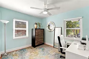 3108 10th St N, Saint Petersburg, FL 33704 - Photo 21